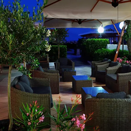 Hotel Abahotel