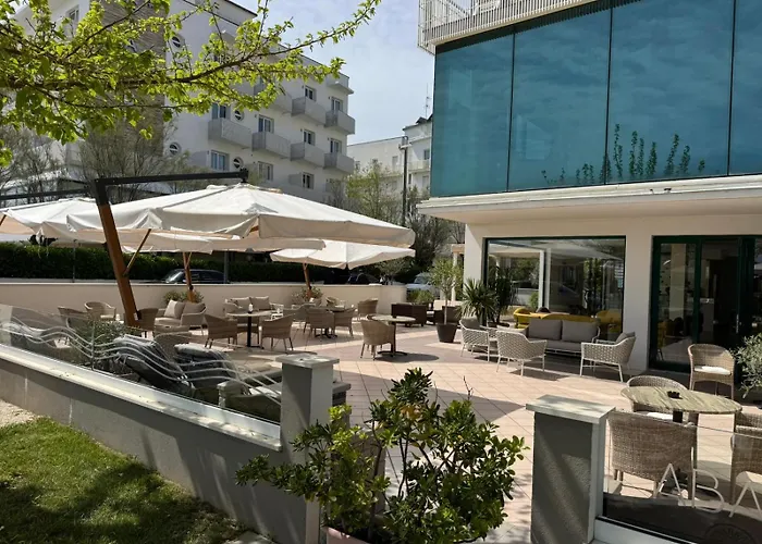 Abahotel Hotell 3*