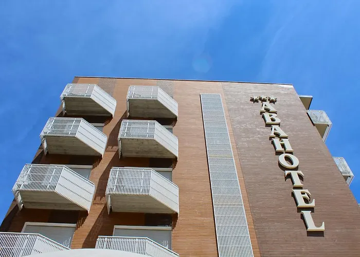Abahotel 3*